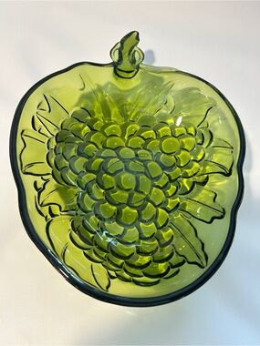 Green Glass Grape/Fruit Serving Dish